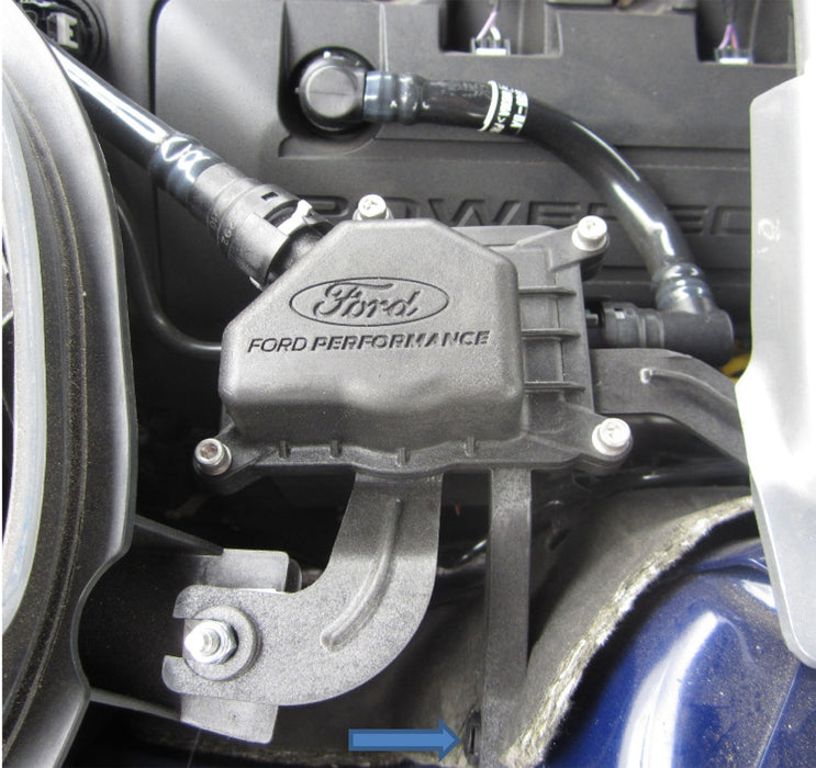 2016-2020 Ford Mustang Shelby GT350 OEM LH & RH Engine Oil Air Separators Pair