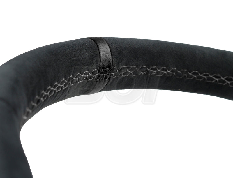 2015-2017 Mustang Shelby GT350 Silver Stitched Leather Steering Wheel Kit