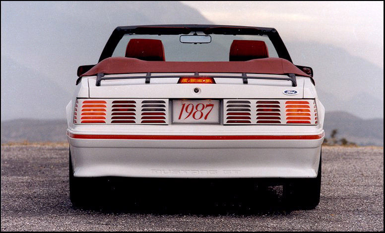 1986-1993 Mustang Convertible Rear Third 3rd Brake Light w/ RED 194 LED Bulbs
