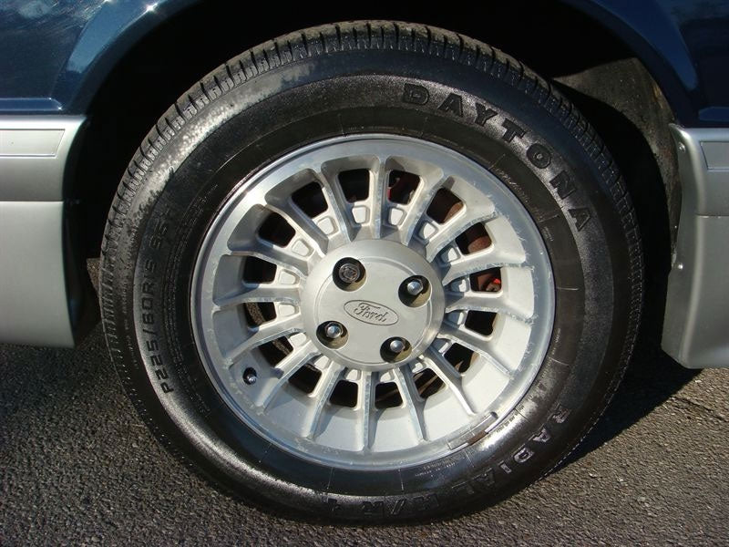 1987-1989 Mustang GT Silver Turbine Wheel Hub Center Caps w Ford Logo - Set of 4