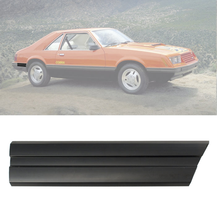 1979-1984 Mustang Rear of Quarter Body Trim Moldings Black Passenger Side RH